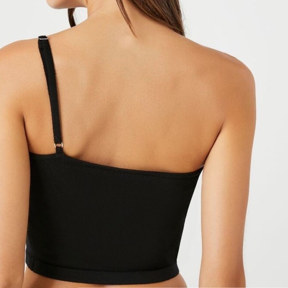 Forever 21 One-Shoulder Flower Cropped Cami - Picture 3 of 10